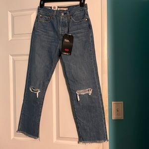 NWT Levi Jeans